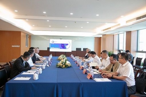臺州市委常委、溫嶺市委書記朱建軍，市委常委、常務副市長張釗一行在建經(jīng)咨詢走訪調研